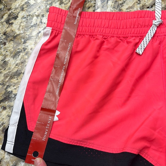 Under Armour Girls Running Shorts - Picture 6 of 8